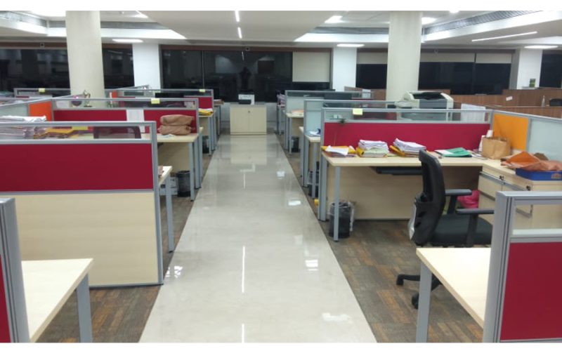 workstation_018